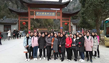 科瑞特“感恩有你，與愛(ài)同行”女神節(jié)活動(dòng)